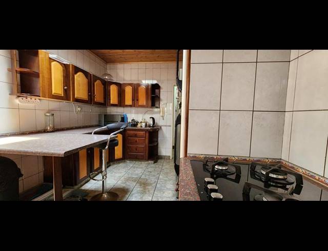 4 BEDROOM HOUSE FOR SALE IN VERWOERDPARK